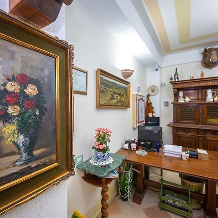 Radhimë Hotel "San Saena " מראה חיצוני תמונה