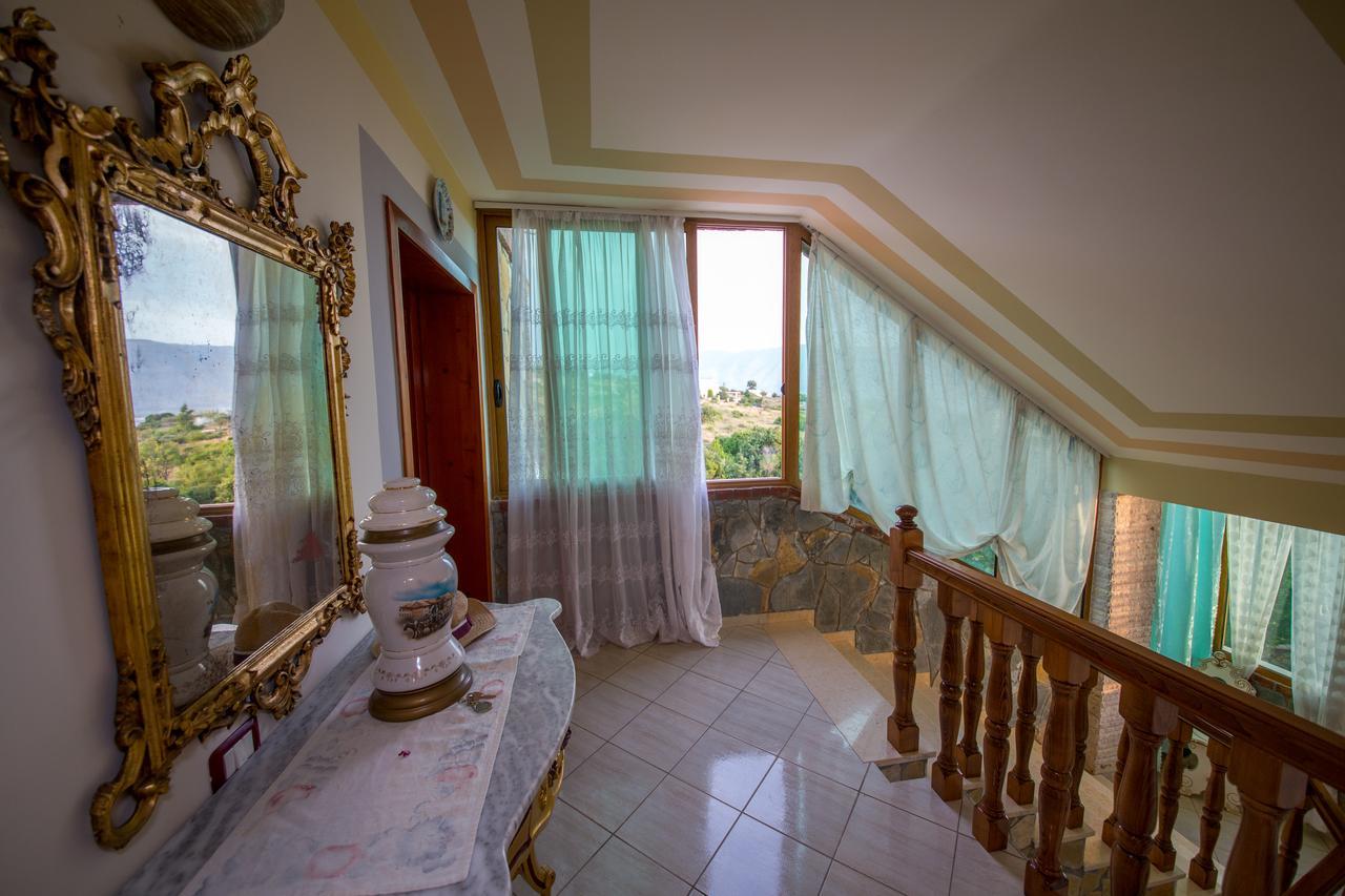 Radhimë Hotel "San Saena " מראה חיצוני תמונה