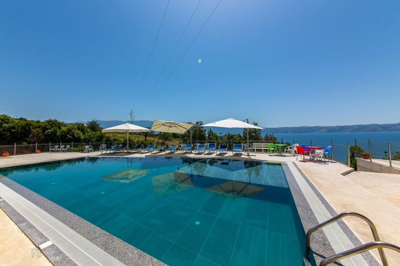 Radhimë Hotel "San Saena " מראה חיצוני תמונה